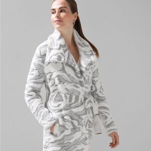 Jacquard Sweater Coat White House Black Market Coat new with tags!